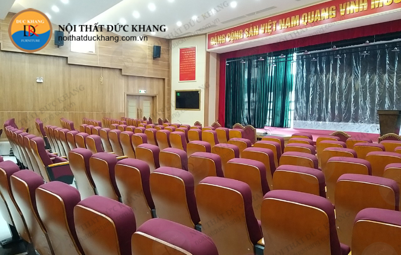 Thi công bàn ghế phòng hội trường sang trọng cục B26 Bộ Quốc phòng Thi công bàn ghế phòng hội trường sang trọng cục B26 Bộ Quốc phòng