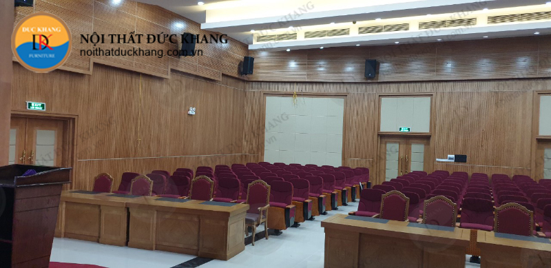 Thi công bàn ghế phòng hội trường sang trọng cục B26 Bộ Quốc phòng Thi công bàn ghế phòng hội trường sang trọng cục B26 Bộ Quốc phòng