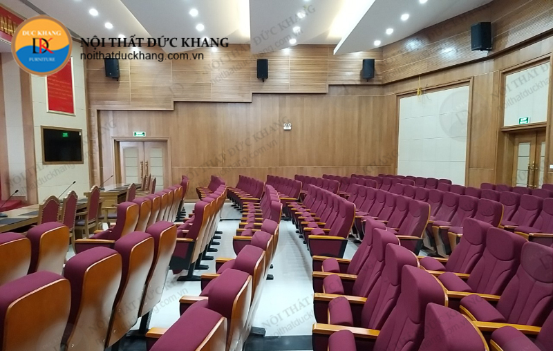 Thi công bàn ghế phòng hội trường sang trọng cục B26 Bộ Quốc phòng Thi công bàn ghế phòng hội trường sang trọng cục B26 Bộ Quốc phòng