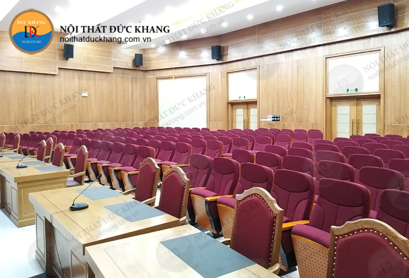 Thi công bàn ghế phòng hội trường sang trọng cục B26 Bộ Quốc phòng Thi công bàn ghế phòng hội trường sang trọng cục B26 Bộ Quốc phòng