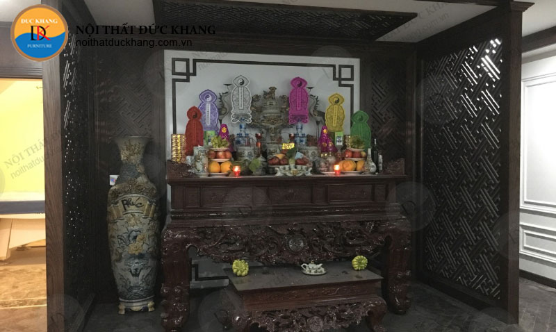 Thi công vách ngăn phòng thờ tại Quốc Oai
