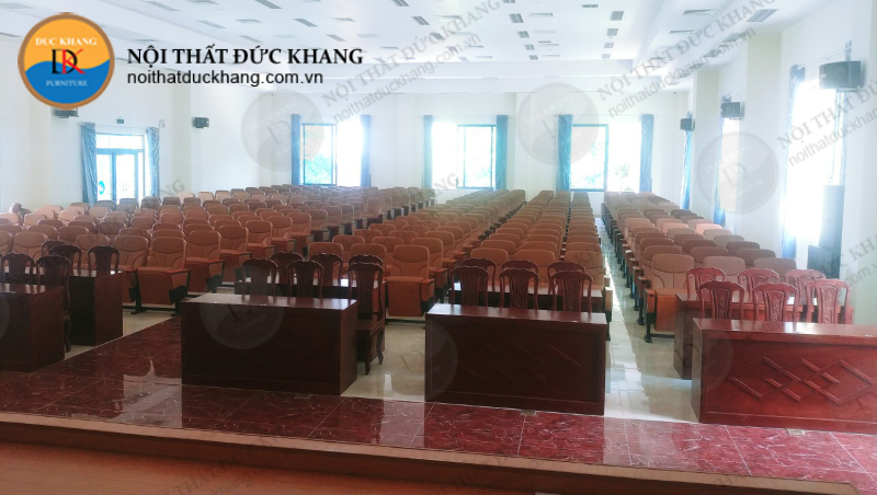 Thiết kế hội trường hiện đại tại công ty Than Nam Mẫu, Uông Bí, Quảng Ninh