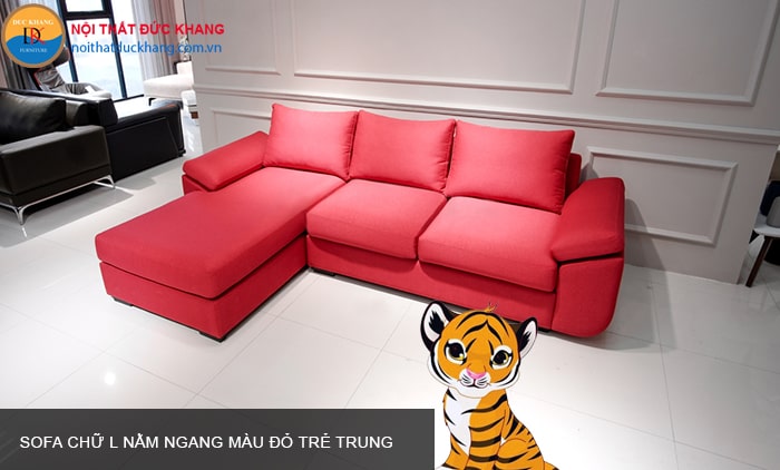 Sofa Đức Khang chữ L nằm ngang màu đỏ trẻ trung hợp tuổi Bính Dần 1986