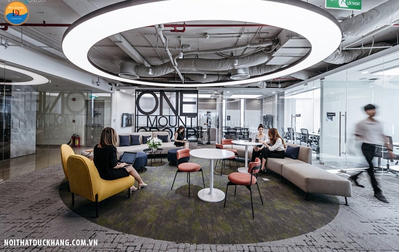Thiết kế văn phòng mở tại OMG Việt Nam hiện đại, sáng tạo