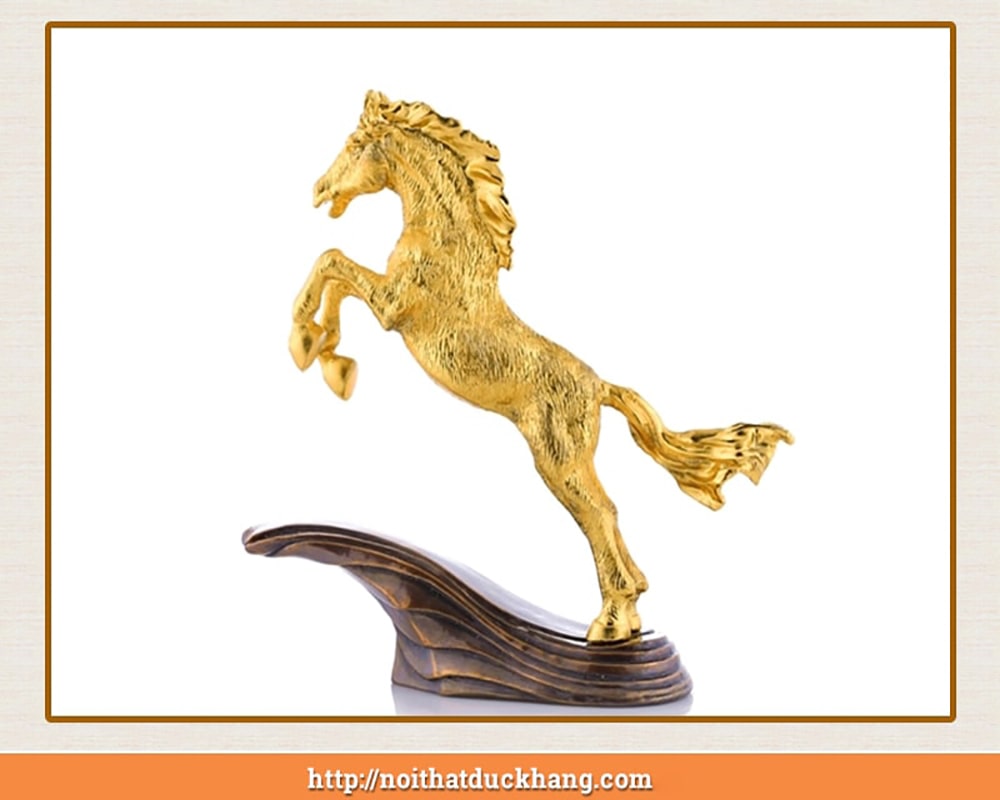 Tối kỵ đặt con giáp phong thủy xung khắc với bản Mệnh trên bàn làm việc Tối kỵ đặt con giáp phong thủy xung khắc với bản Mệnh trên bàn làm việc