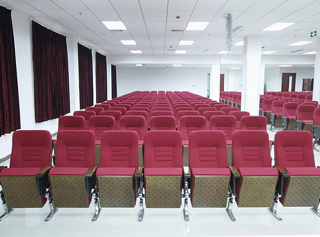 Ghế hội trường có bàn viết bọc nỉ đỏ, ốp gỗ lưng và đệm ngồi WH808