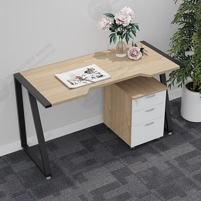 Bàn làm việc chân sắt 1m2 mặt bàn vát cạnh Đức Khang DKBVPHD08