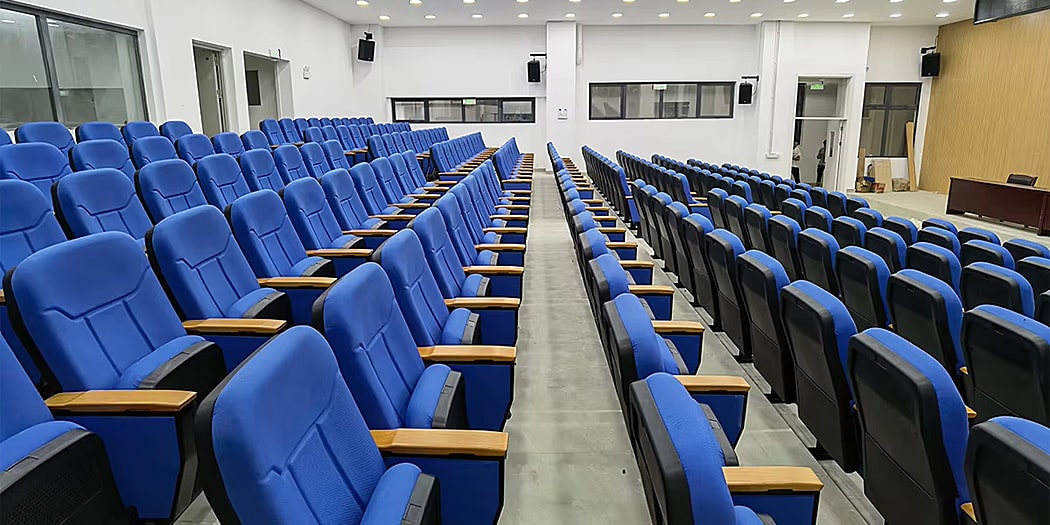 Ghế hội trường nhập khẩu kèm bàn viết, tay vịn ốp gỗ, đệm mút bọc nỉ xanh WH512-1 Ghế hội trường nhập khẩu kèm bàn viết, tay vịn ốp gỗ, đệm mút bọc nỉ xanh WH512-1