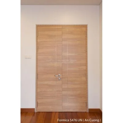 DKCK-20 | Cửa gỗ DKF vân gỗ sáng sang trọng