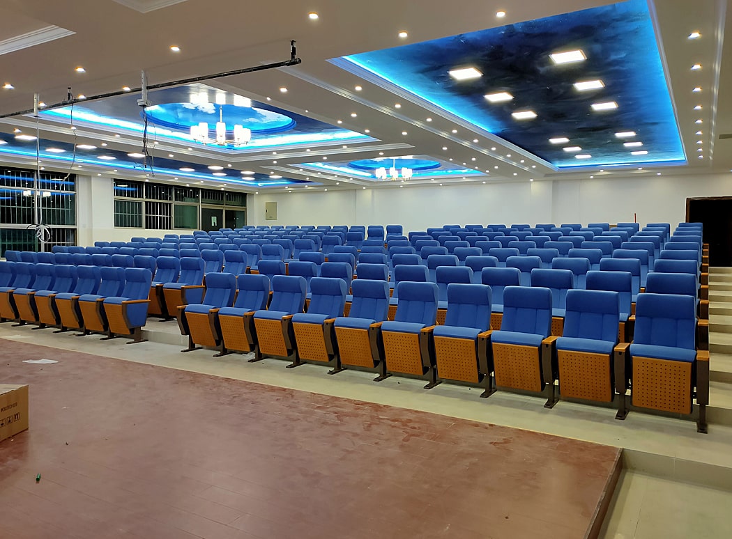 Ghế hội trường nhập khẩu có bàn viết, lưng ghế cao, chân thép bám sàn WH516 Ghế hội trường nhập khẩu có bàn viết, lưng ghế cao, chân thép bám sàn WH516