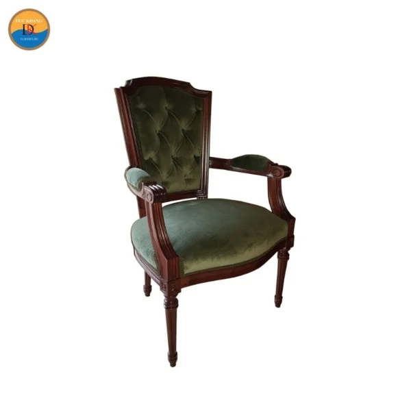 DKGCT45 | Ghế chủ tọa gỗ tự nhiên, tay vịn có đệm sang trọng DKGCT45 | Ghế chủ tọa gỗ tự nhiên, tay vịn có đệm sang trọng