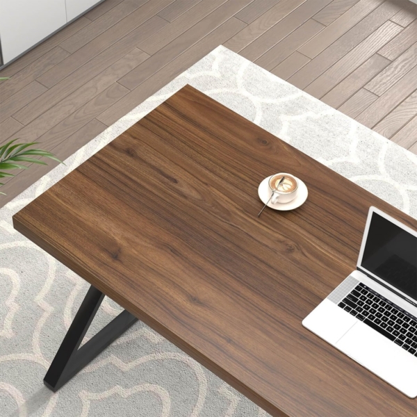Bàn làm việc tại nhà nhỏ gọn chữ Z, mặt gỗ công nghiệp BTNDK33