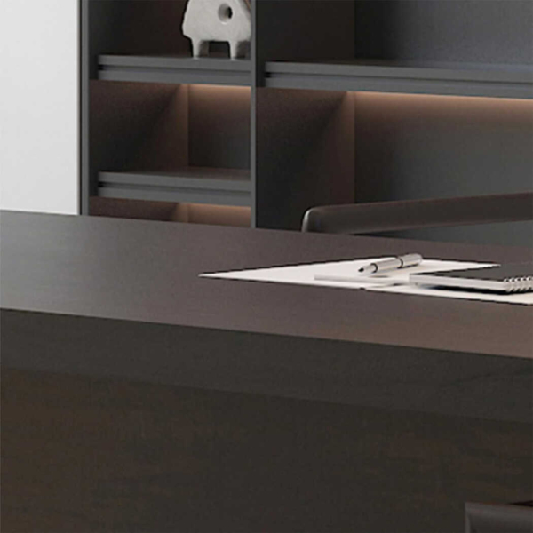 Bàn giám đốc gỗ mdf, yếm bàn họa tiết độc đáo DKFBGD66