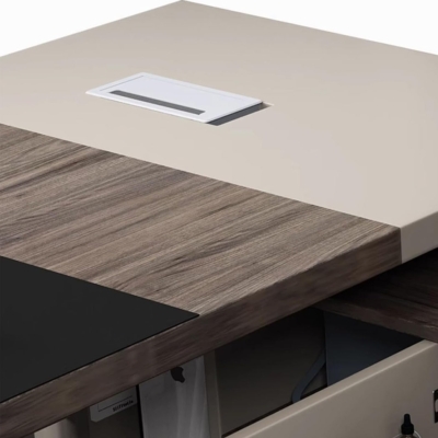 Bàn giám đốc sang trọng, yếm bàn độc đáo, có nắp nhôm đi dây điện DKFBGD97