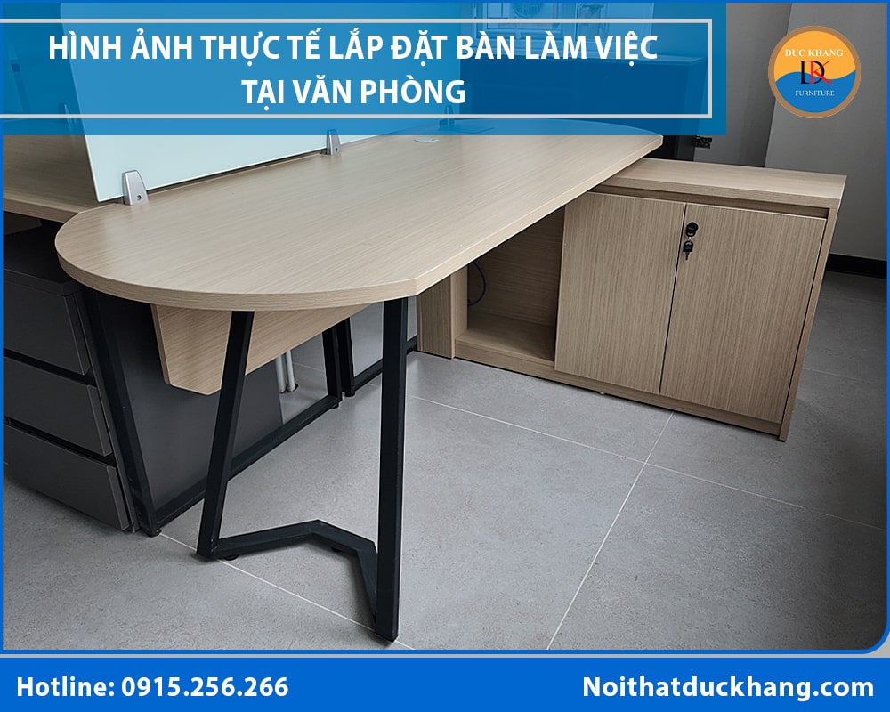 Hình ảnh thực tế lắp đặt bàn làm việc tại văn phòng Hình ảnh thực tế lắp đặt bàn làm việc tại văn phòng