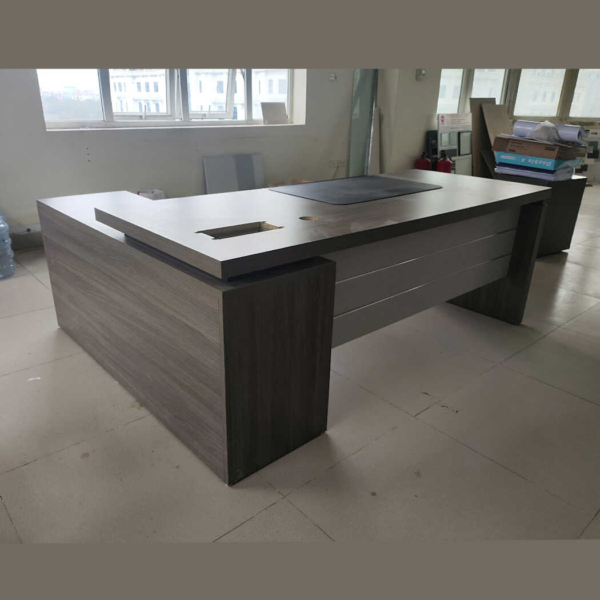 Bàn làm việc giám đốc 1m8 - BLV04 Bàn làm việc giám đốc 1m8 - BLV04